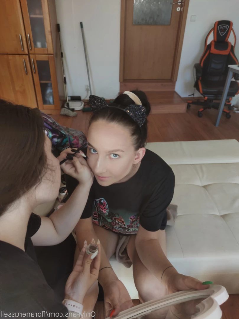 Florane Russell [ floranerussell ] Onlyfans leaked photo 15200890 on Hotleaks.tv