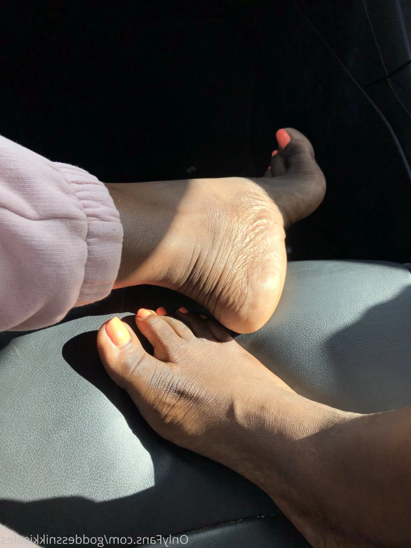 Goddess Nikki [ goddessnikkisoles ] Onlyfans leaked photo 7912045 on Hotleaks.tv