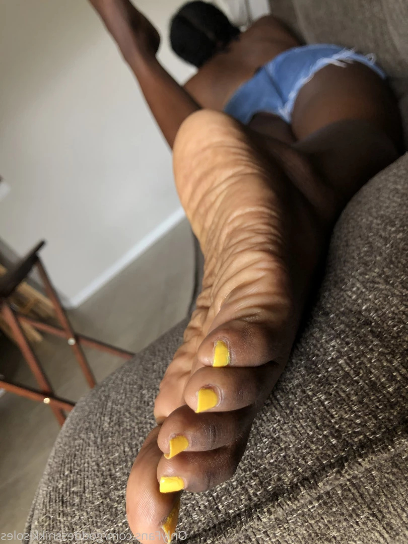 Goddess Nikki [ goddessnikkisoles ] Onlyfans leaked photo 7930615 on Hotleaks.tv