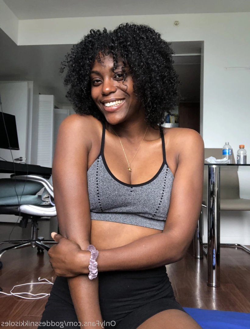 Goddess Nikki [ goddessnikkisoles ] Onlyfans leaked photo 7937379 on Hotleaks.tv