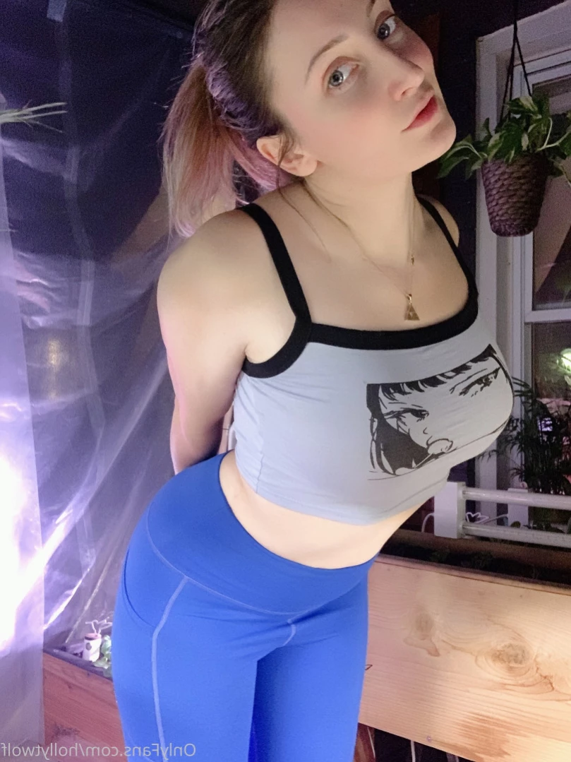Holly Wolf [ hollytwolf ] Onlyfans leaked photo 14338546 on Hotleaks.tv