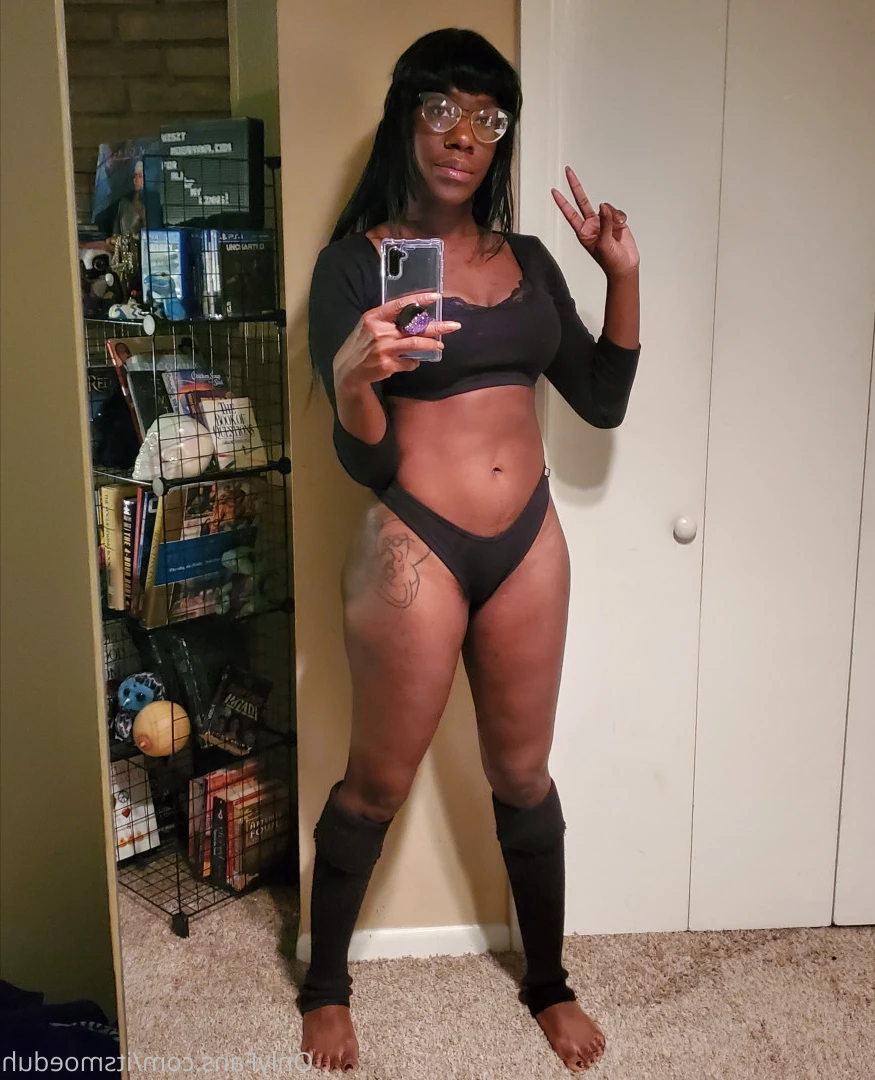 Moe Rayna [ itsmoeduh ] Onlyfans leaked photo 9392783 on Hotleaks.tv