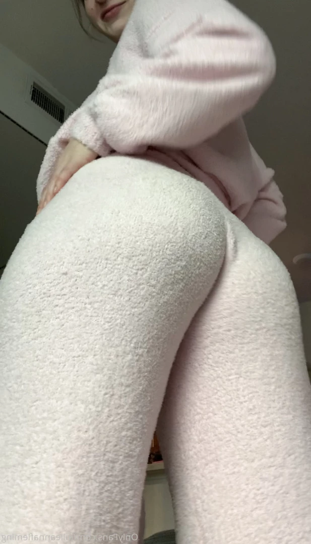 Julie Anna 🦄 [ julieannafleming ] Onlyfans leaked photo 7881306 on Hotleaks.tv