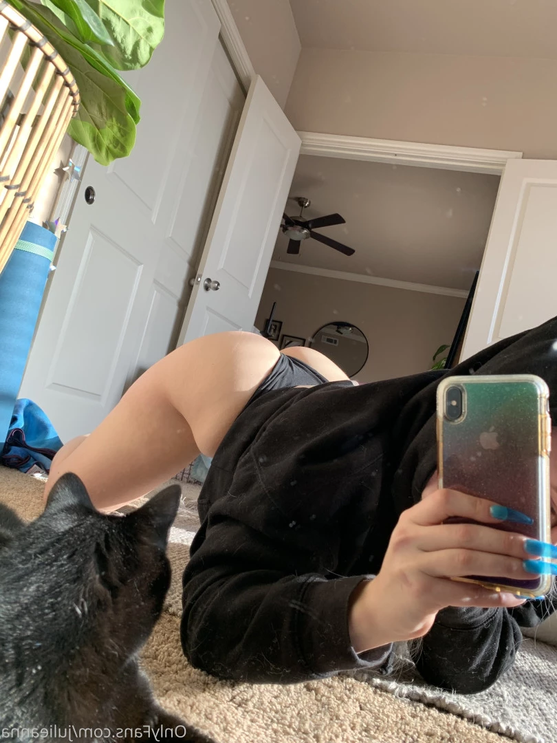 Julie Anna 🦄 [ julieannafleming ] Onlyfans leaked photo 7881925 on Hotleaks.tv