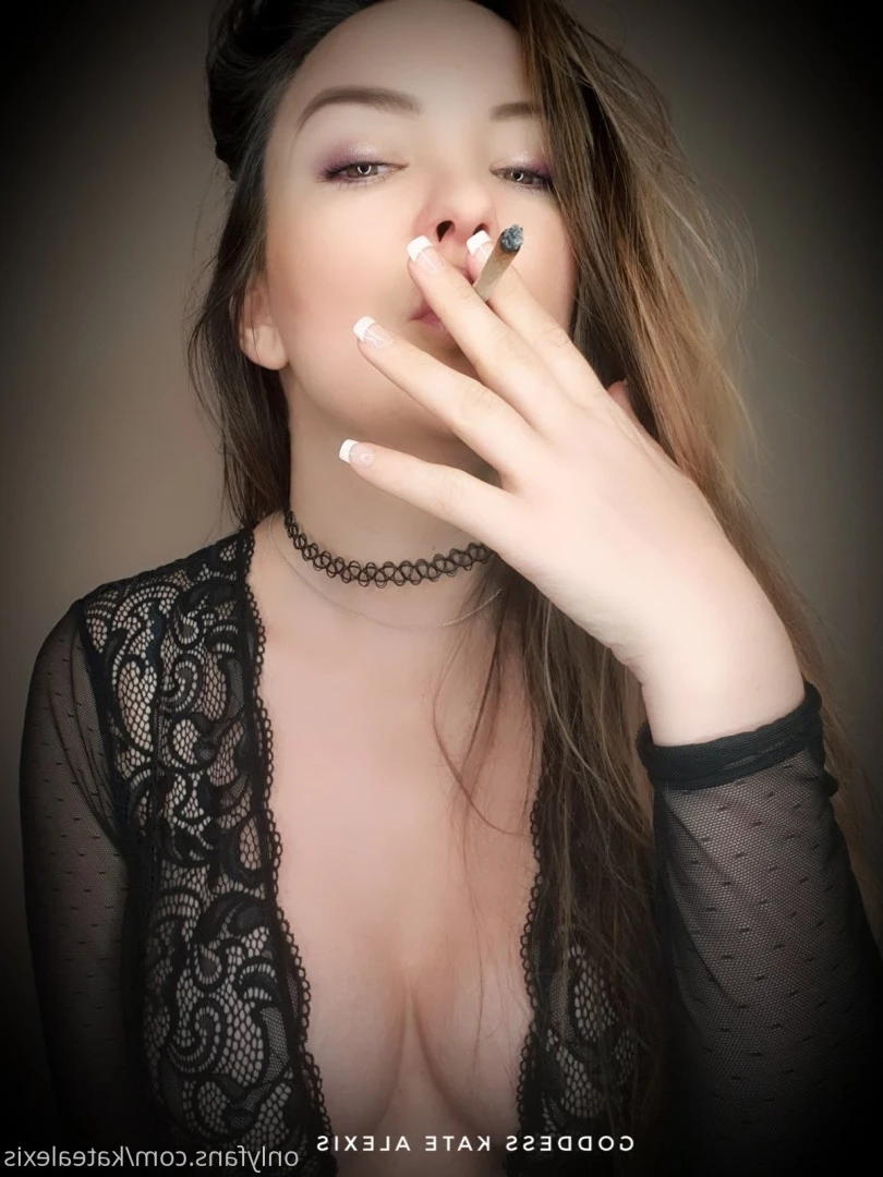 Goddess Kate💎✨ Femdom/ Findom/ Hypnodom [ katealexis ] Onlyfans leaked photo 9171376 on Hotleaks.tv