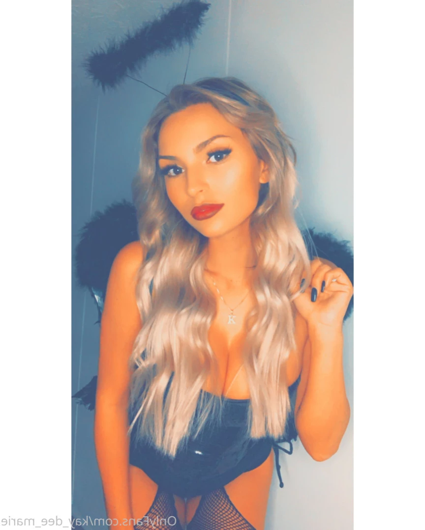 Kaydeemarie [ kay_dee_marie ] Onlyfans leaked photo 11015272 on Hotleaks.tv