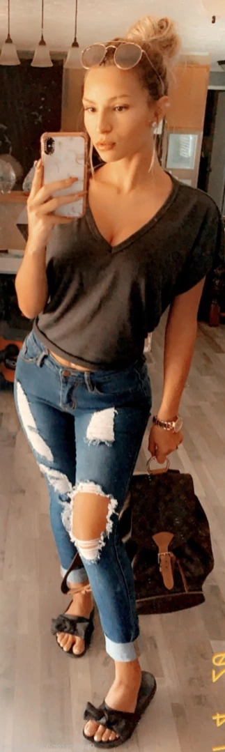 Kaydeemarie [ kay_dee_marie ] Onlyfans leaked photo 11088883 on Hotleaks.tv