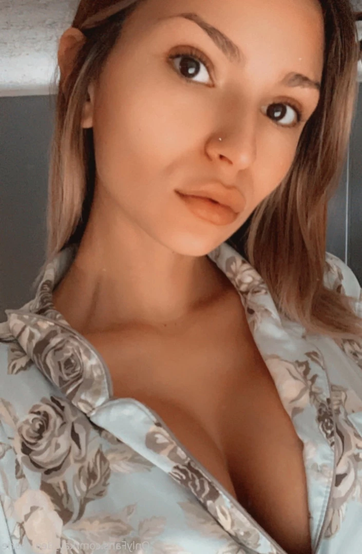 Kaydeemarie [ kay_dee_marie ] Onlyfans leaked photo 11780739 on Hotleaks.tv