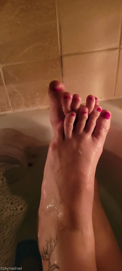 Keri Berry [ keriberry_420 ] Onlyfans leaked photo 9245197 on Hotleaks.tv