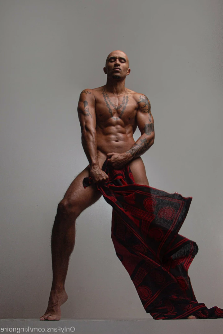 King Noire [ kingnoire ] Onlyfans leaked photo 12905638 on Hotleaks.tv