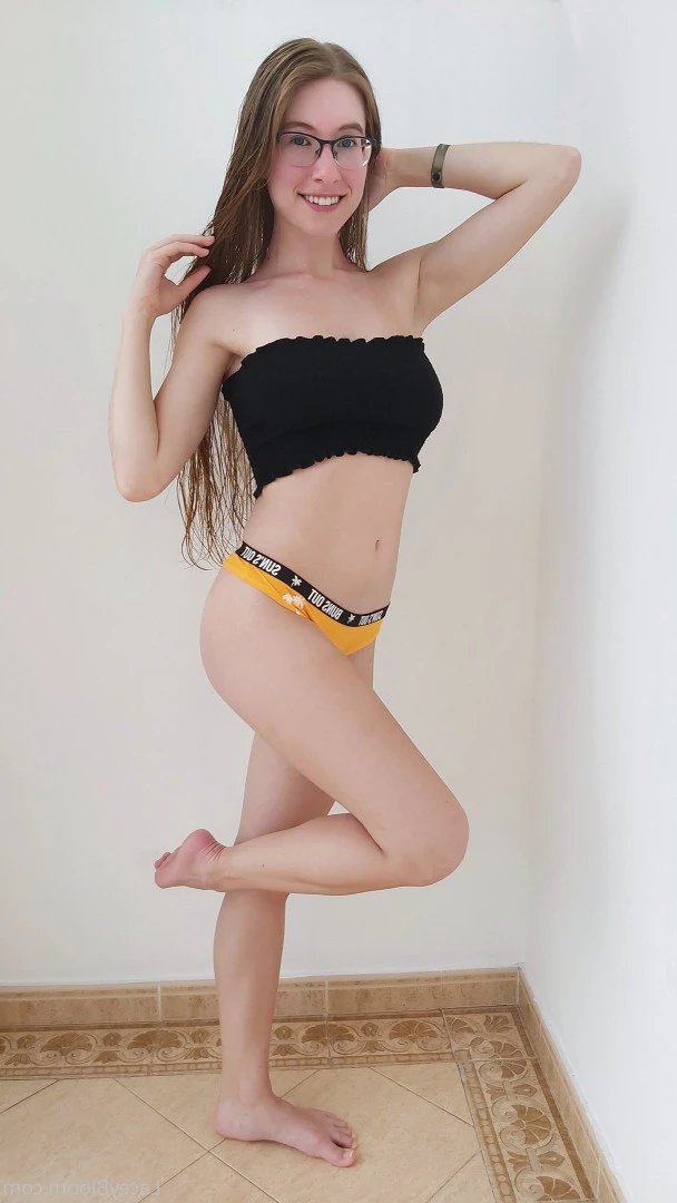 Lacey Bloom [ laceybloom ] Onlyfans leaked photo 9116290 on Hotleaks.tv