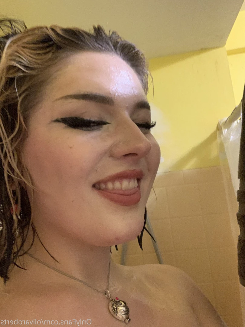 Love Roberts &lt;3 [ loverobertss ] Onlyfans leaked photo 9136866 on Hotleaks.tv