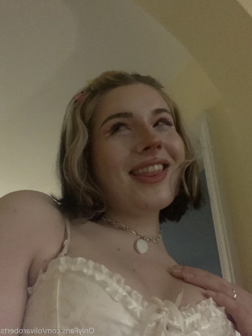 Love Roberts &lt;3 [ loverobertss ] Onlyfans leaked photo 9136962 on Hotleaks.tv