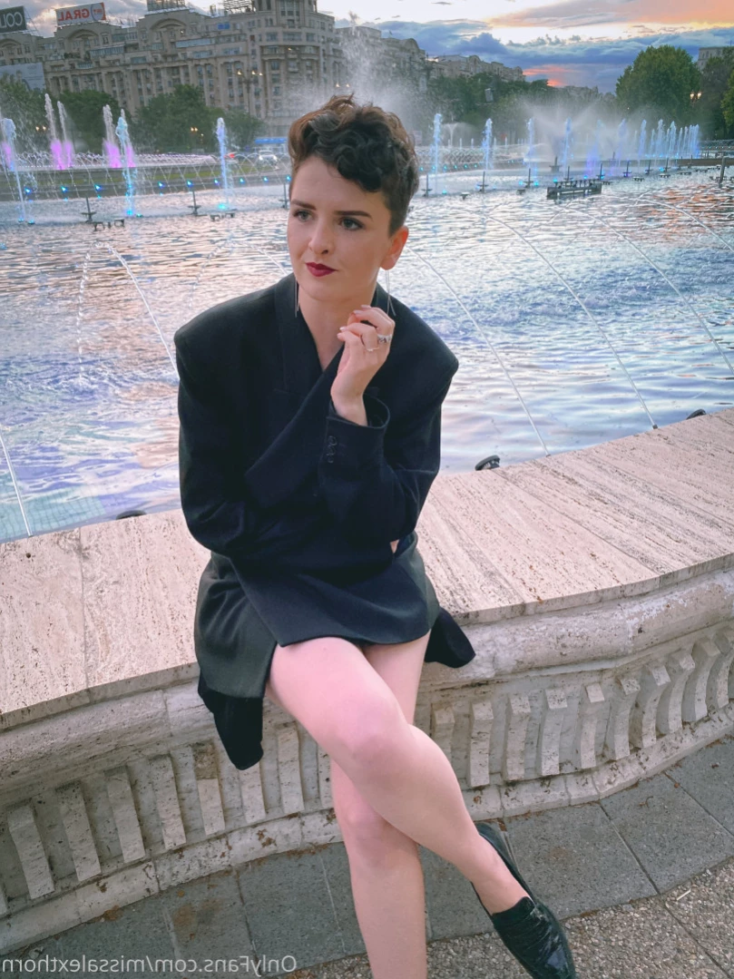 Alexandra Thorn [ missalexthorn ] Onlyfans leaked photo 13404937 on Hotleaks.tv