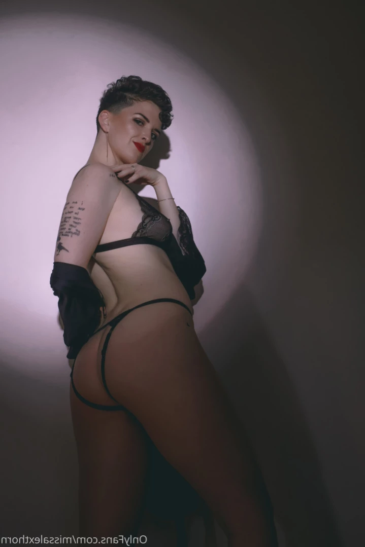 Alexandra Thorn [ missalexthorn ] Onlyfans leaked photo 15590130 on Hotleaks.tv