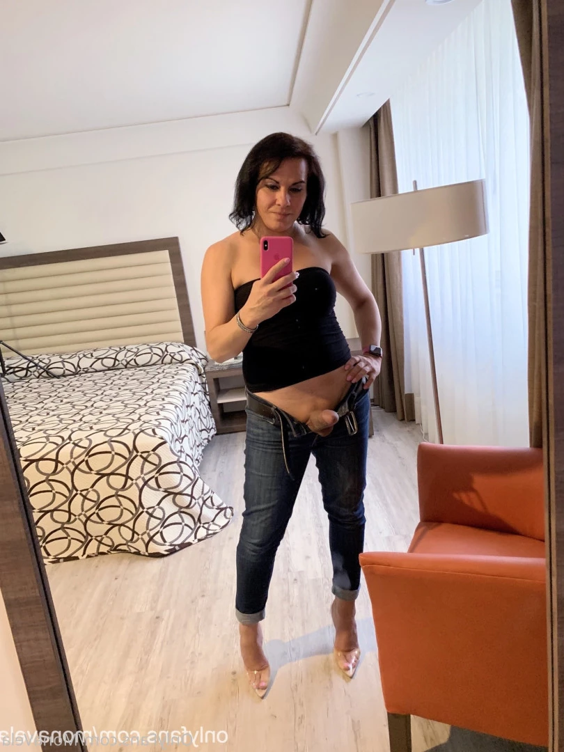 Mona Vela [ monavela ] Onlyfans leaked photo 9035942 on Hotleaks.tv