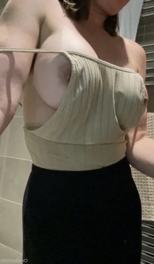 Bad Wife [ onebadwifefree ] Onlyfans leaked photo 14910980 on Hotleaks.tv