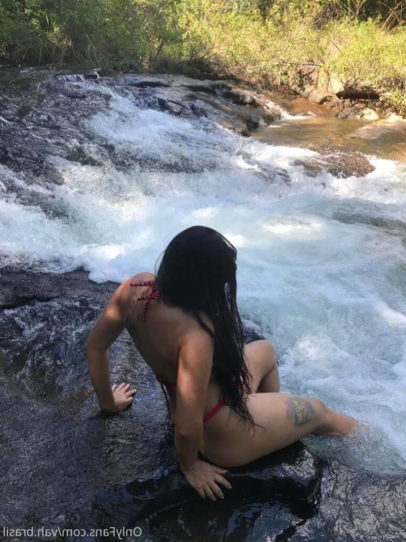 Mia Kerr [ onlyfansmiakerr ] Onlyfans leaked photo 11030584 on Hotleaks.tv
