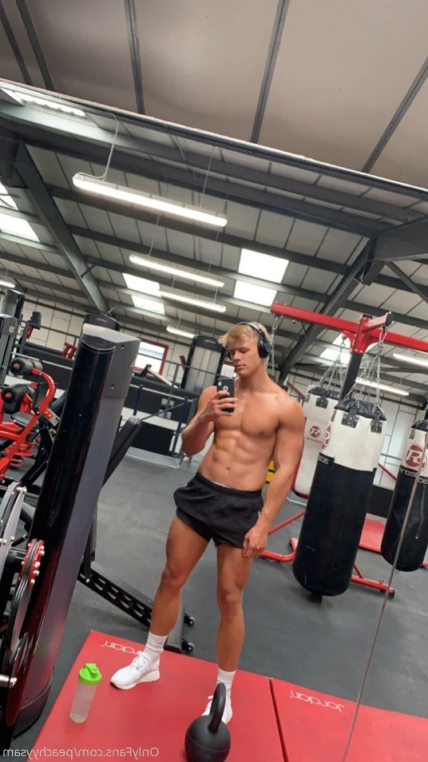 PEACHY BOY [ peachyyboy ] Onlyfans leaked photo 13353908 on Hotleaks.tv