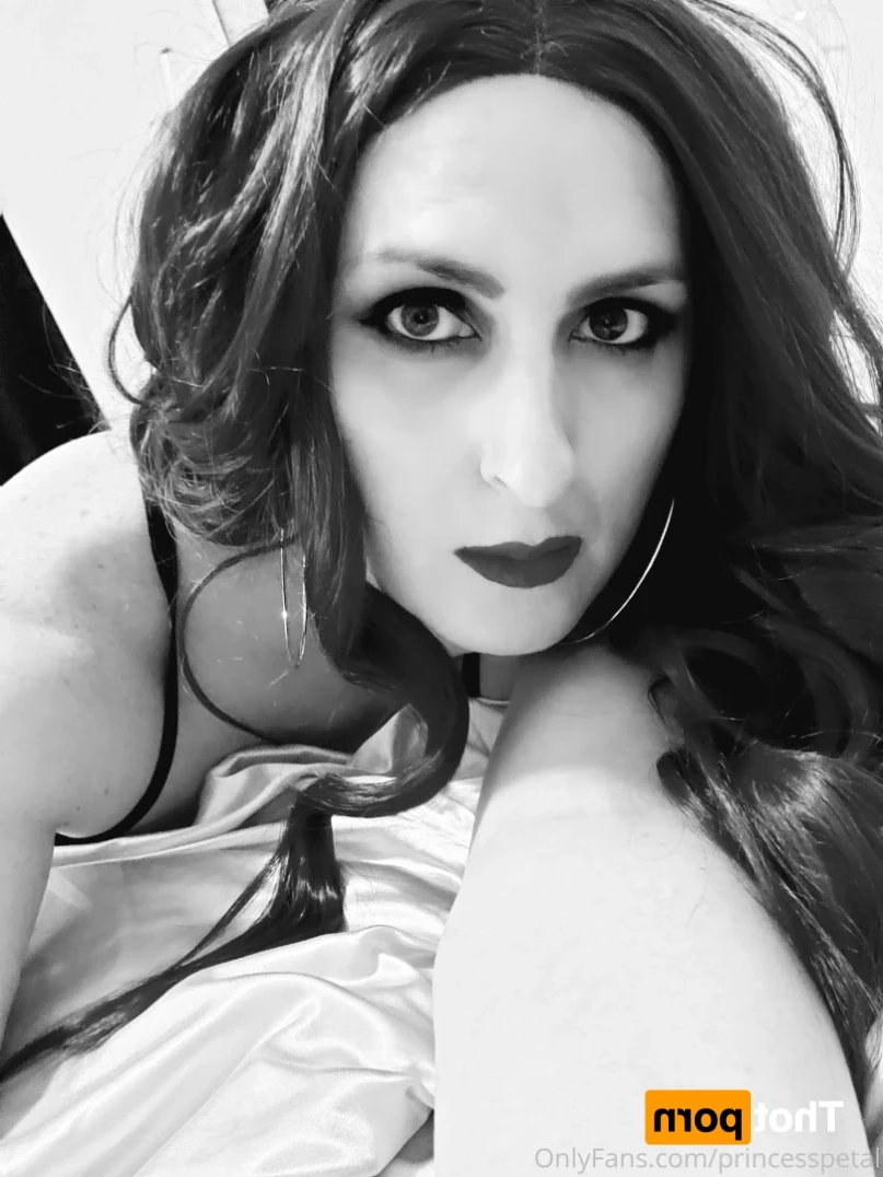 Princess Petal [ princesspetal ] Onlyfans leaked photo 13784564 on Hotleaks.tv