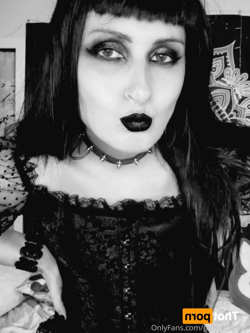 Princess Petal [ princesspetal ] Onlyfans leaked photo 14549371 on Hotleaks.tv