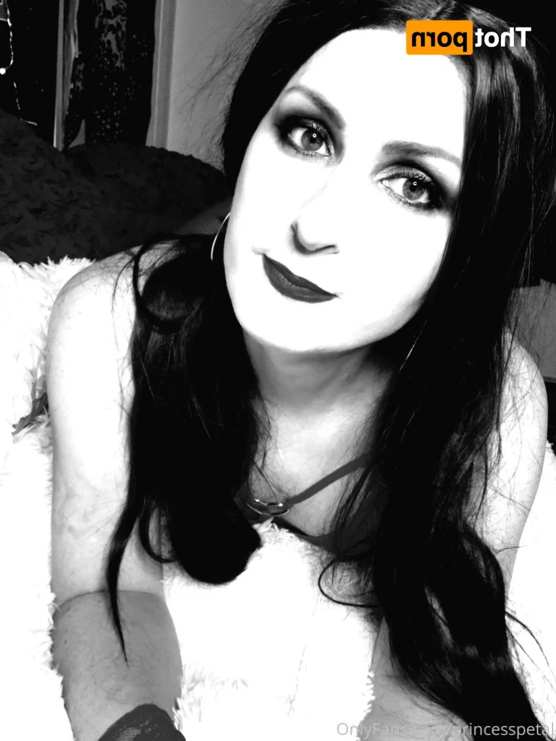 Princess Petal [ princesspetal ] Onlyfans leaked photo 15839738 on Hotleaks.tv
