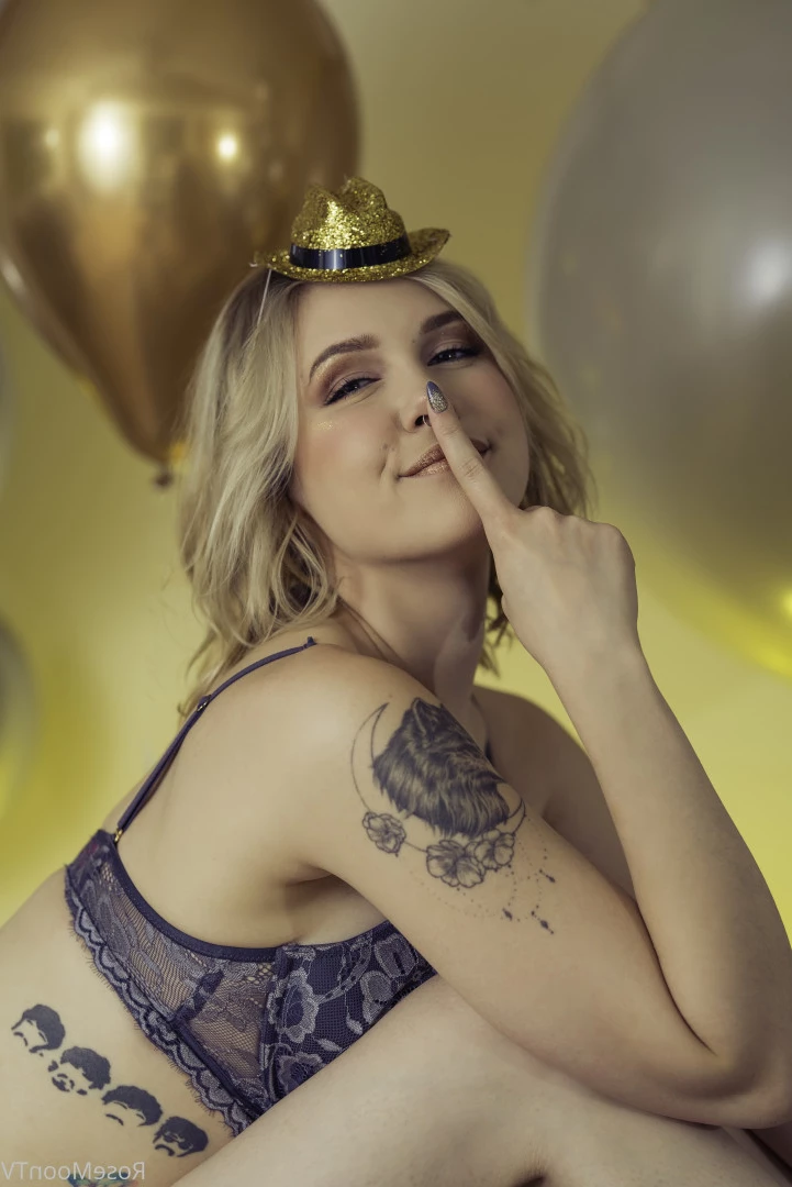 Rose Moon [ rosemoontv ] Onlyfans leaked photo 9314317 on Hotleaks.tv