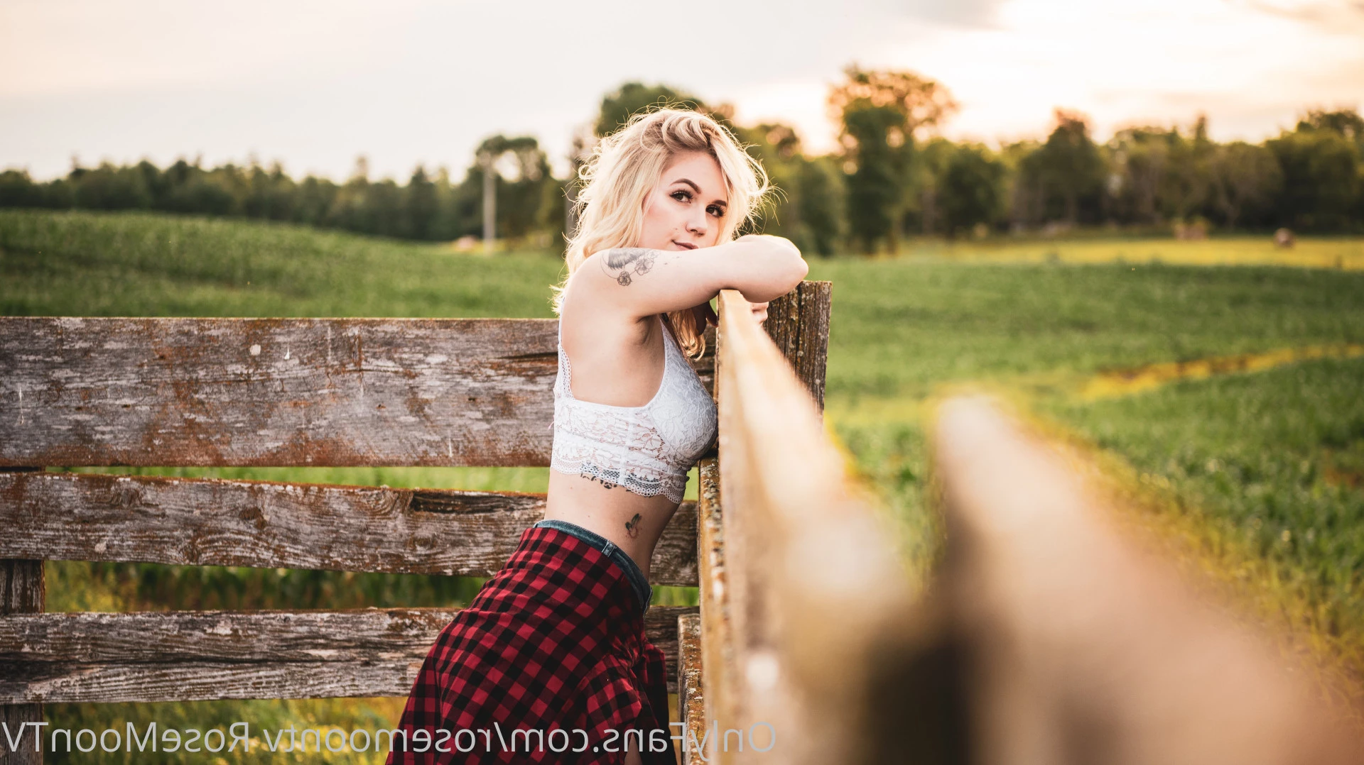 Rose Moon [ rosemoontv ] Onlyfans leaked photo 9315071 on Hotleaks.tv