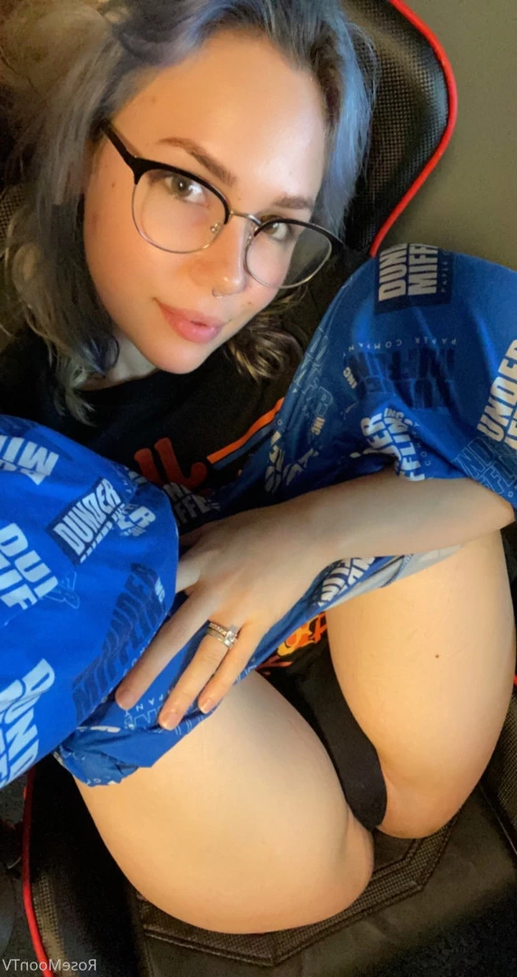 Rose Moon [ rosemoontv ] Onlyfans leaked photo 9315658 on Hotleaks.tv
