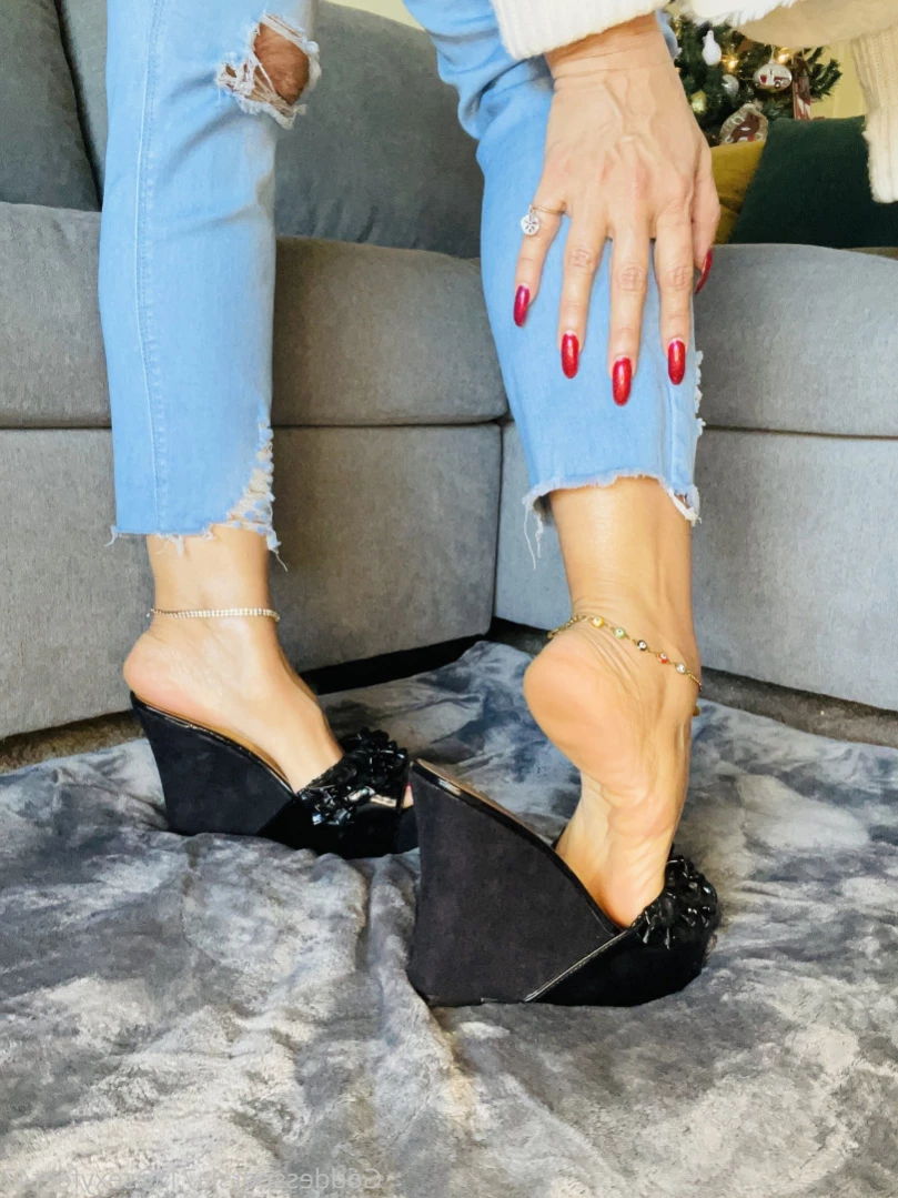 ASAL Queen Of Wrinkled Soles [ sexyfeet47 ] Onlyfans leaked photo 11004748 on Hotleaks.tv