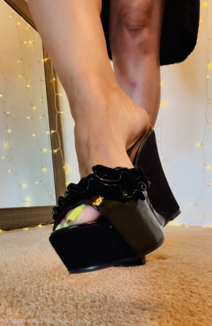 ASAL Queen Of Wrinkled Soles [ sexyfeet47 ] Onlyfans leaked photo 12612949 on Hotleaks.tv