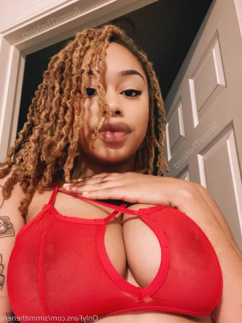 Simmi The Nerd [ simmithenerd ] Onlyfans leaked photo 15374779 on Hotleaks.tv