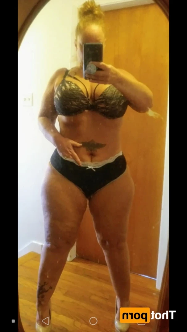strawberryvixxxen Onlyfans leaked photo 14810046 on Hotleaks.tv