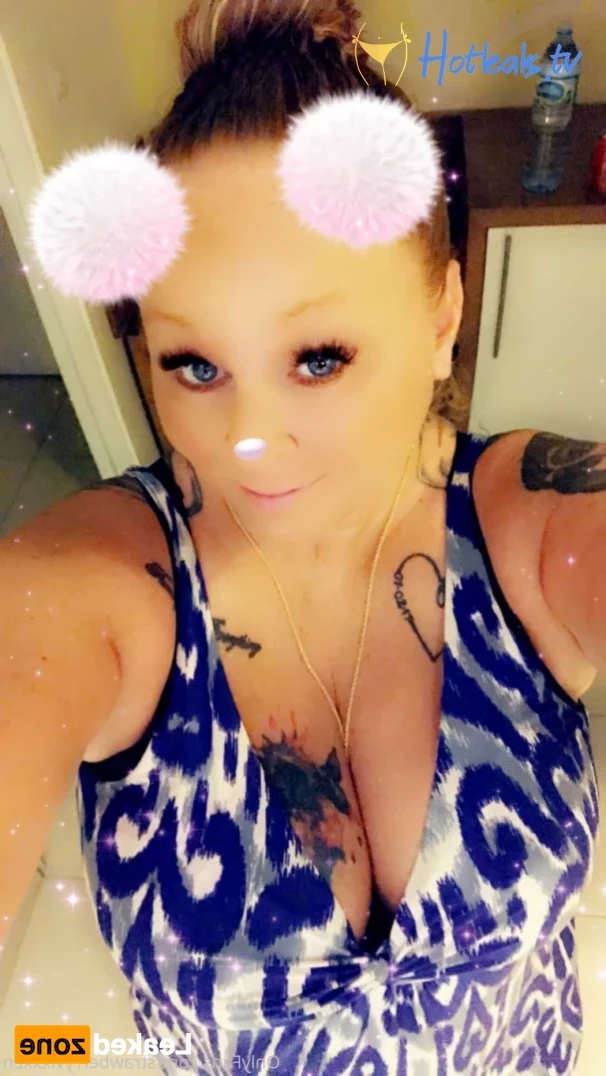 strawberryvixxxen Onlyfans leaked photo 15002140 on Hotleaks.tv