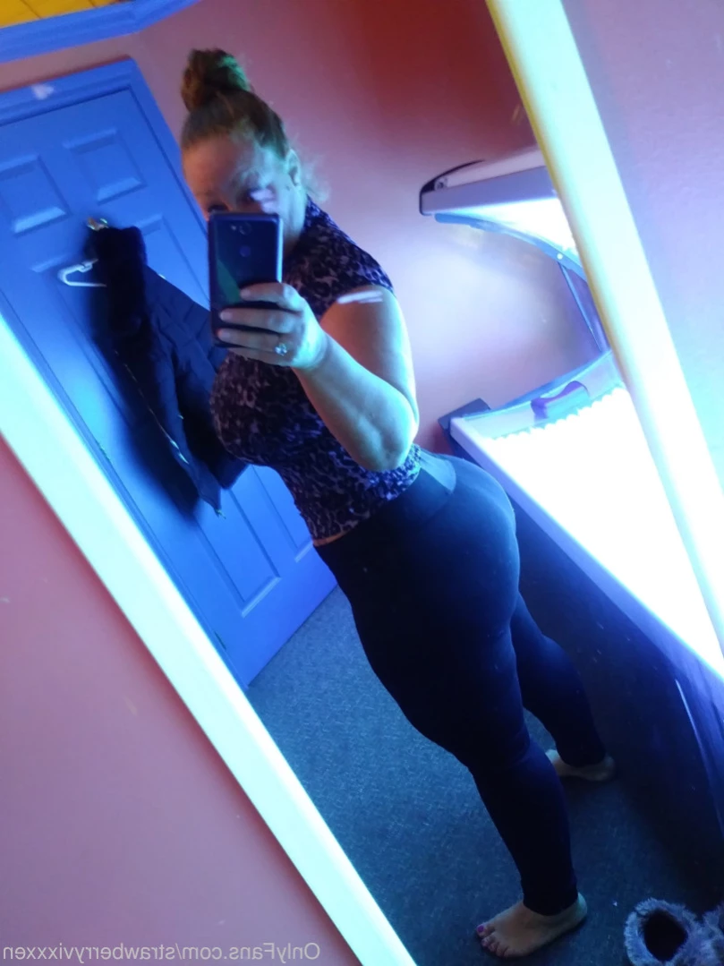 strawberryvixxxen Onlyfans leaked photo 15047110 on Hotleaks.tv