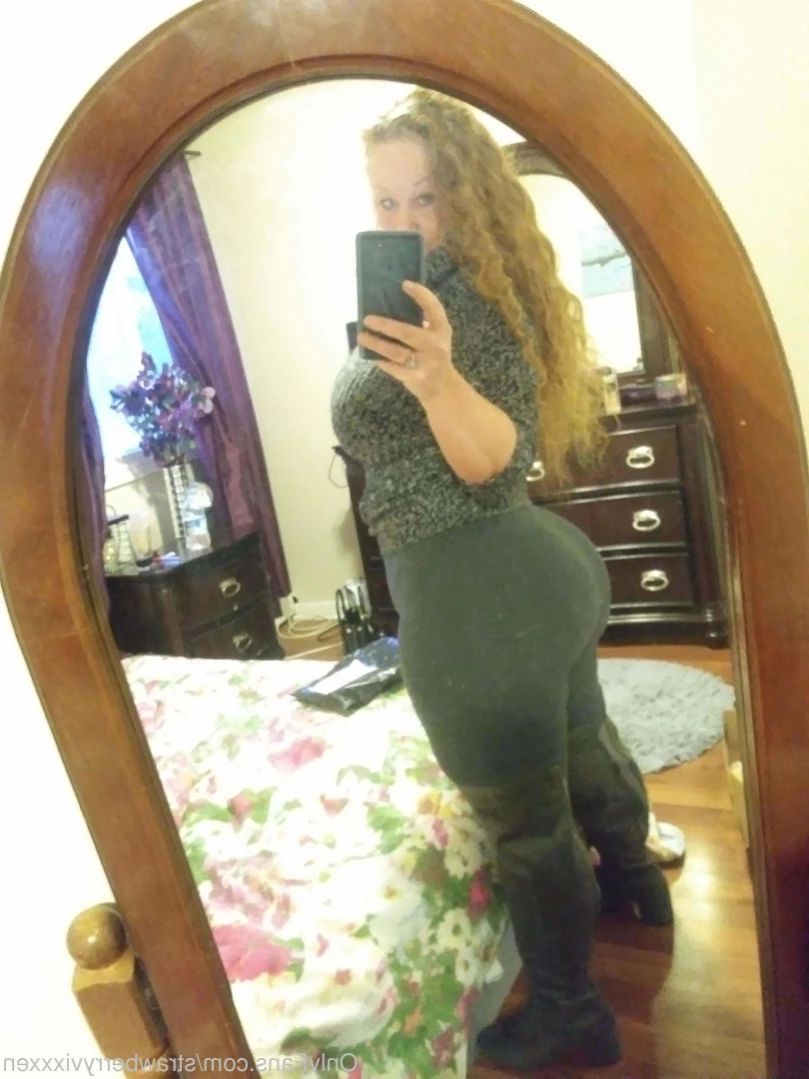 strawberryvixxxen Onlyfans leaked photo 15837316 on Hotleaks.tv