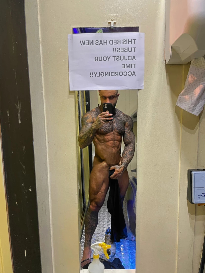 thebritishbeastxxl Onlyfans leaked photo 10858157 on Hotleaks.tv