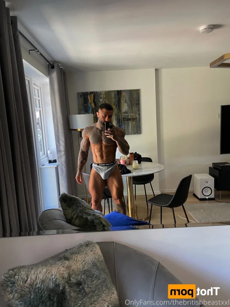 thebritishbeastxxl Onlyfans leaked photo 12217967 on Hotleaks.tv