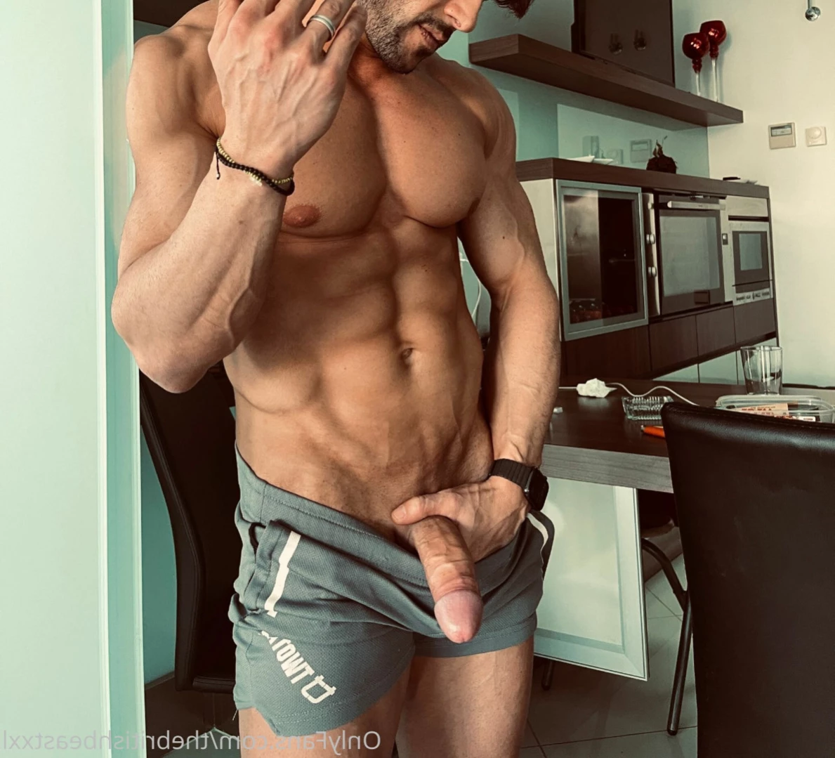thebritishbeastxxl Onlyfans leaked photo 12968767 on Hotleaks.tv