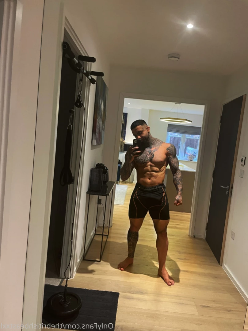 thebritishbeastxxl Onlyfans leaked photo 13773105 on Hotleaks.tv