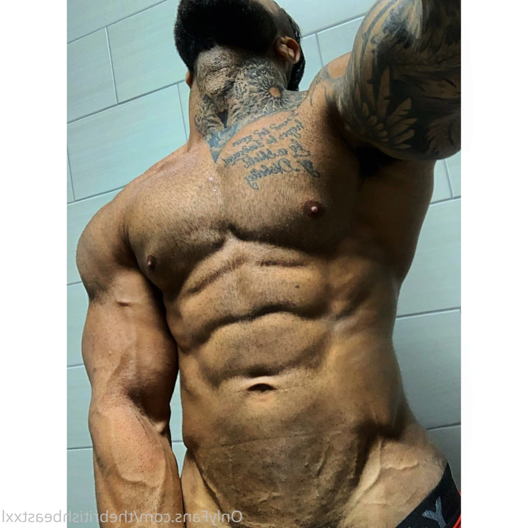 thebritishbeastxxl Onlyfans leaked photo 14232058 on Hotleaks.tv