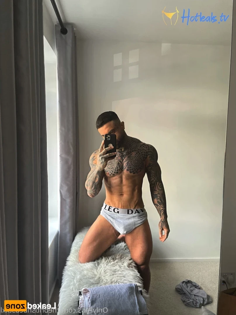 thebritishbeastxxl Onlyfans leaked photo 14840065 on Hotleaks.tv