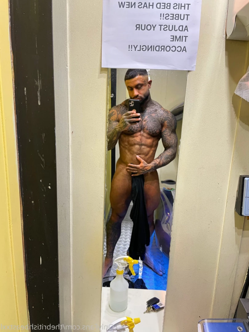 thebritishbeastxxl Onlyfans leaked photo 14846661 on Hotleaks.tv