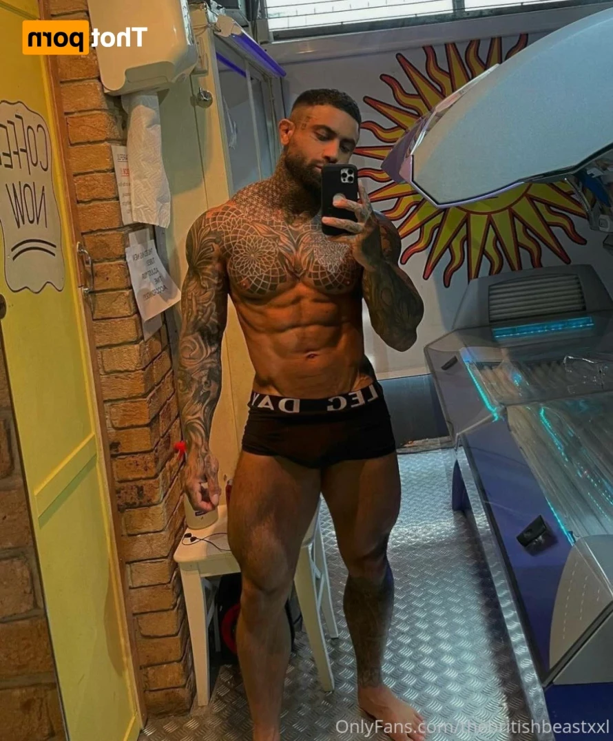 thebritishbeastxxl Onlyfans leaked photo 14880872 on Hotleaks.tv