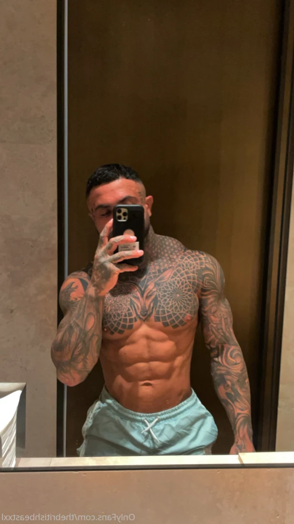 thebritishbeastxxl Onlyfans leaked photo 14981839 on Hotleaks.tv