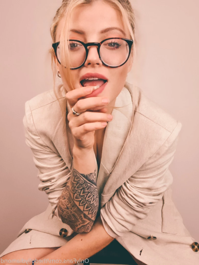 DollyD suicide [ thedollydiamond ] Onlyfans leaked photo 8872522 on Hotleaks.tv