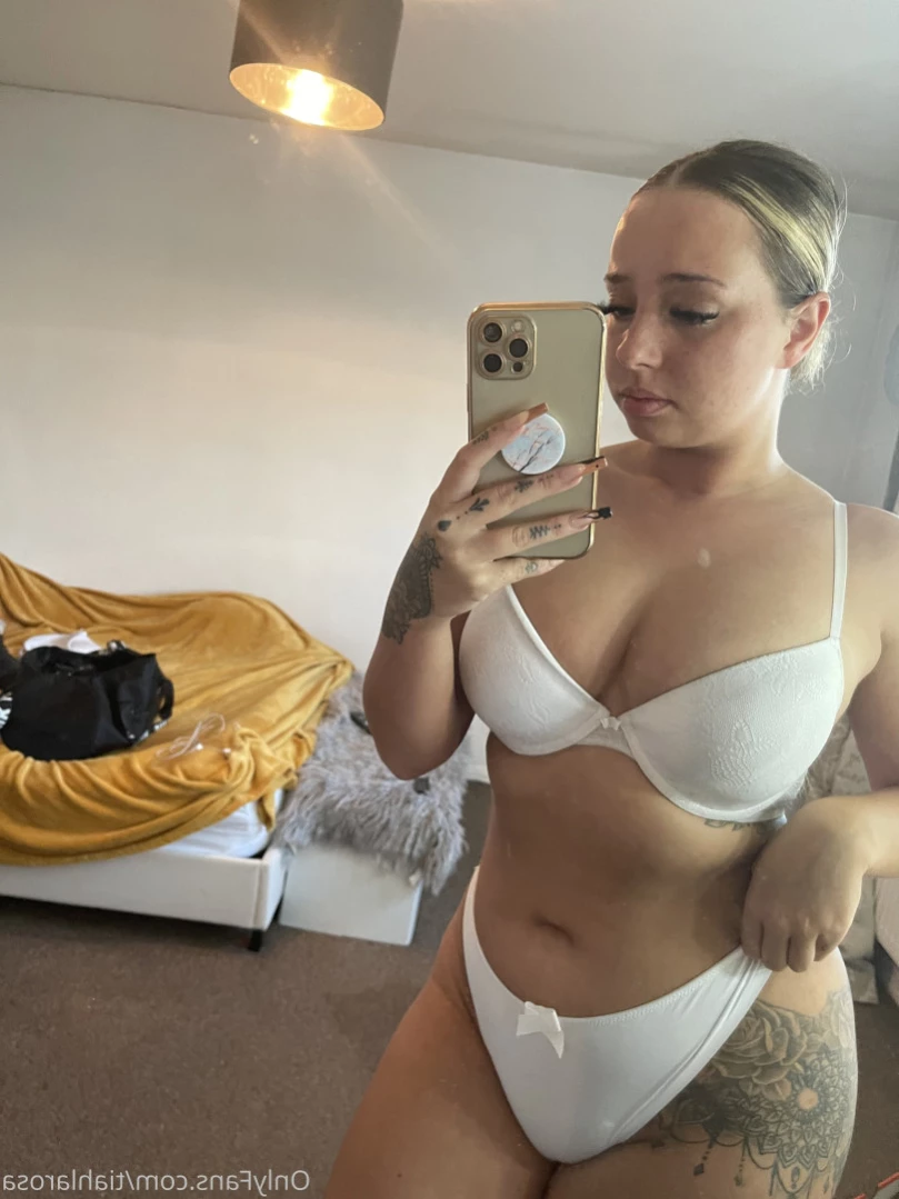 Miss La Rosa [ tiahlarosa ] Onlyfans leaked photo 13610888 on Hotleaks.tv