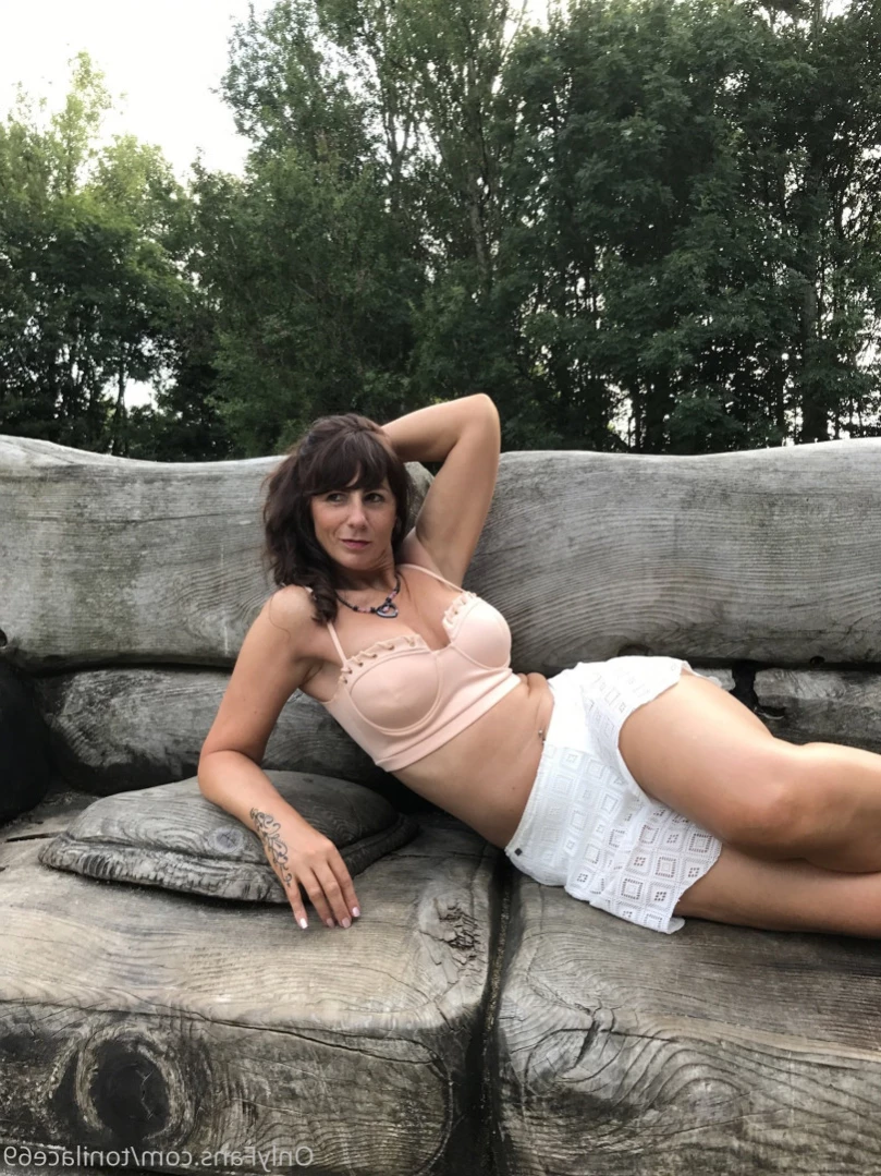 toni lace [ tonilace69 ] Onlyfans leaked photo 13517842 on Hotleaks.tv