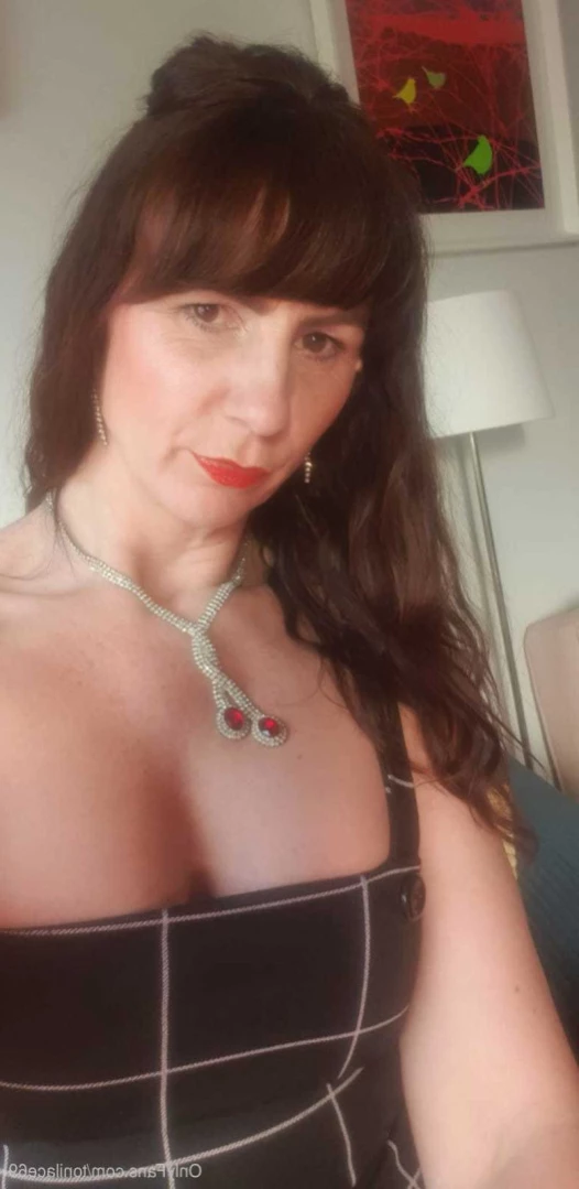 toni lace [ tonilace69 ] Onlyfans leaked photo 13518247 on Hotleaks.tv