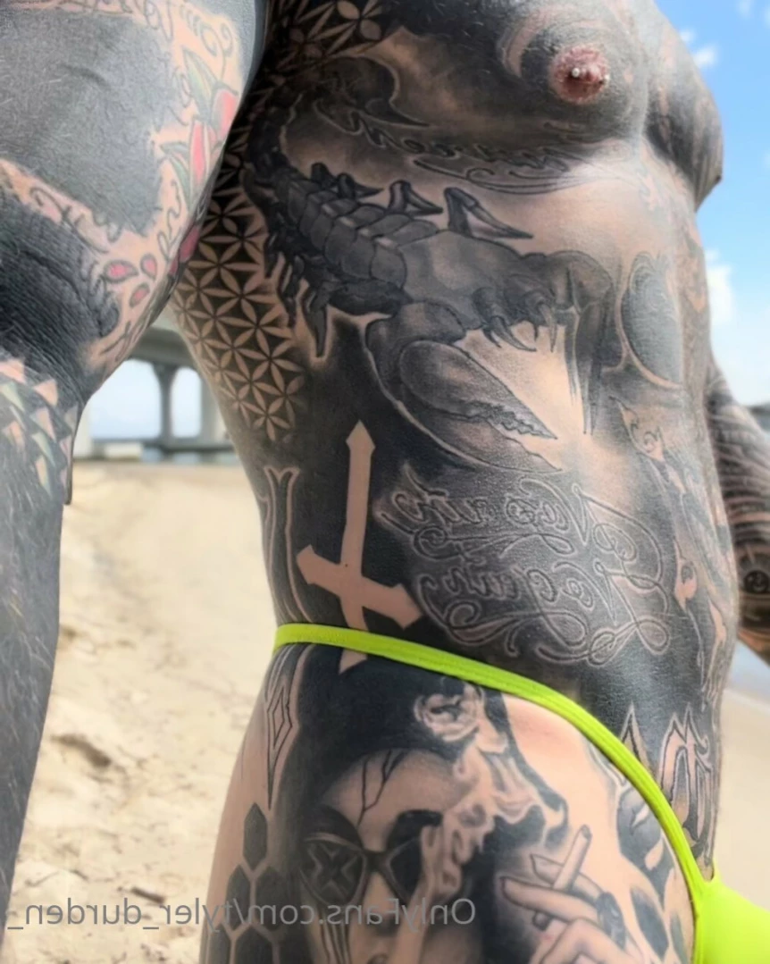 Durden [ tattoosaredumb ] Onlyfans leaked photo 11003312 on Hotleaks.tv